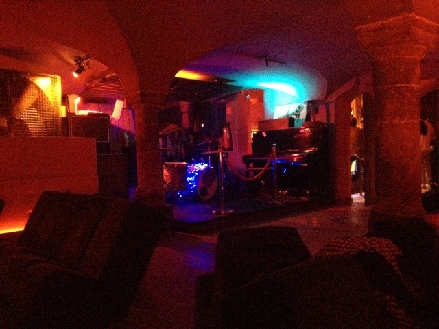 Paradise by the Drumkit Light